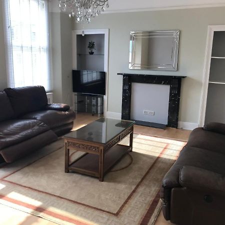 Large Modern Maisonette With Parking Plymouth Exterior photo