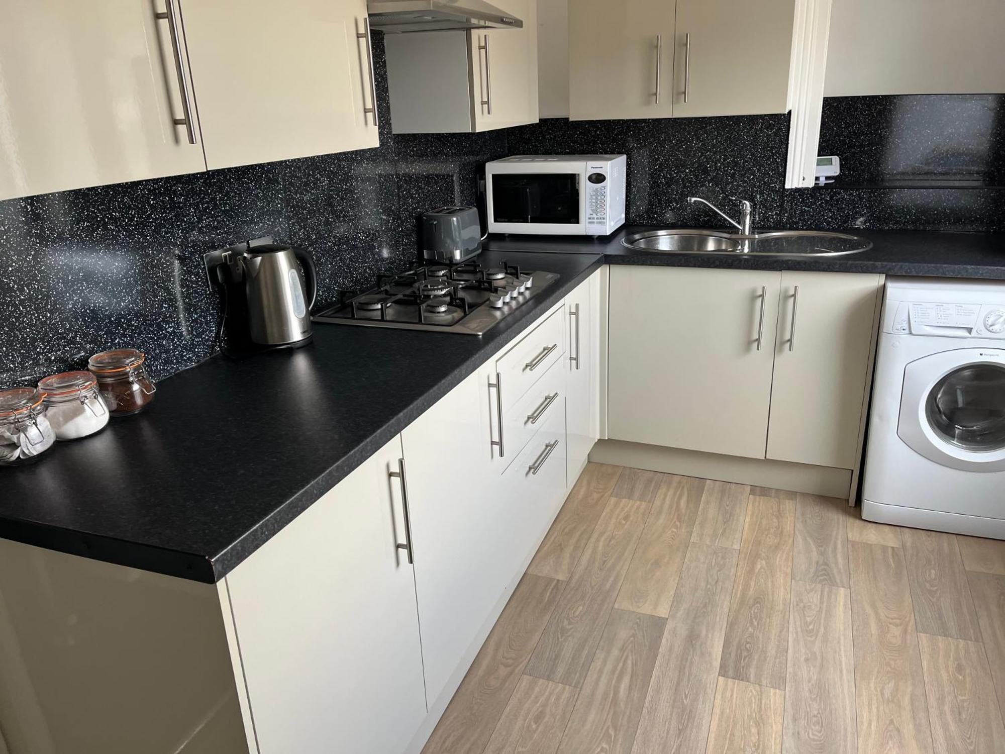 Large Modern Maisonette With Parking Plymouth Exterior photo